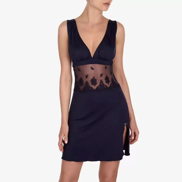 Ajour Capricieux Chemise with Lace