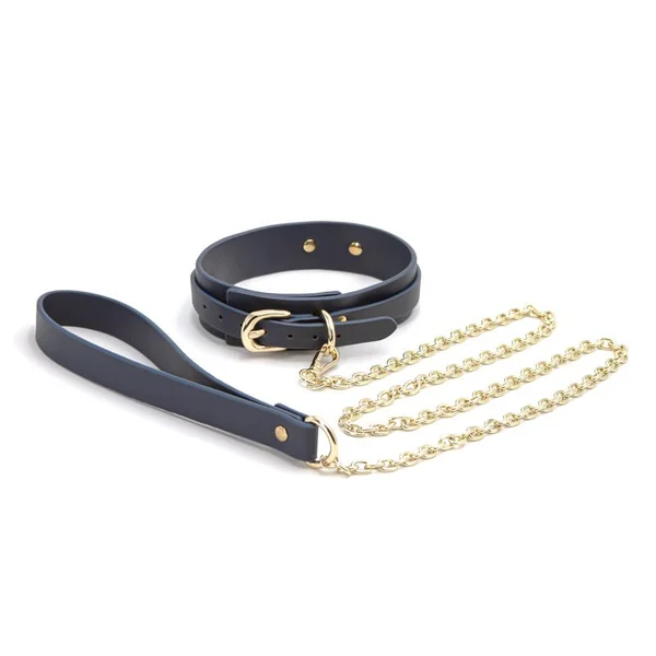 Bondage Couture Collar And Leash