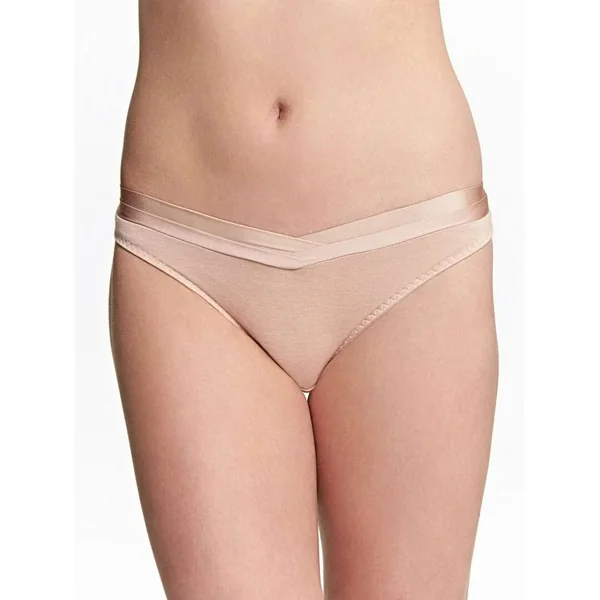 Maisie Brief