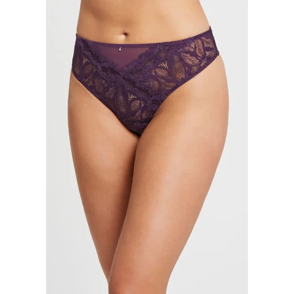 Montelle Royale Lace Thong