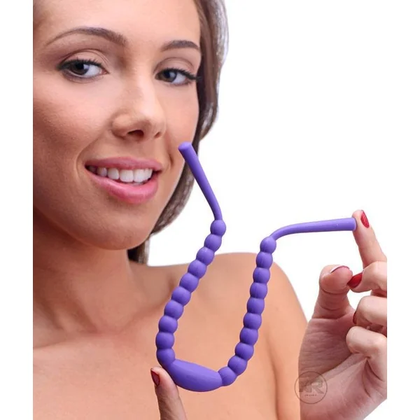 Oral Enhancing Labia Spreader