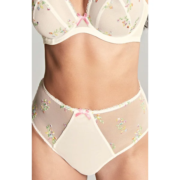Panache Meadow Deep Brief