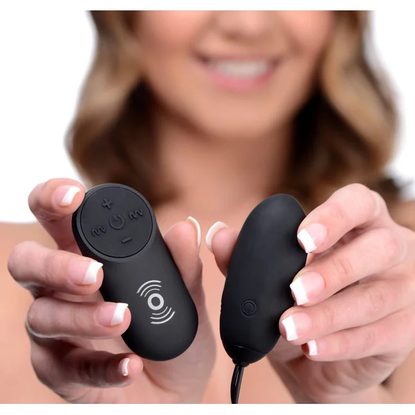 Silicone Vibrating Bullet with Remote Control