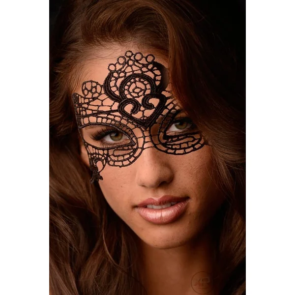 The Enchanted Black Lace Mask
